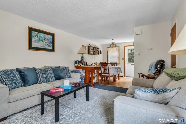 $220,000 | 144 East Main Street, Unit 5, Clinton, CT 06413