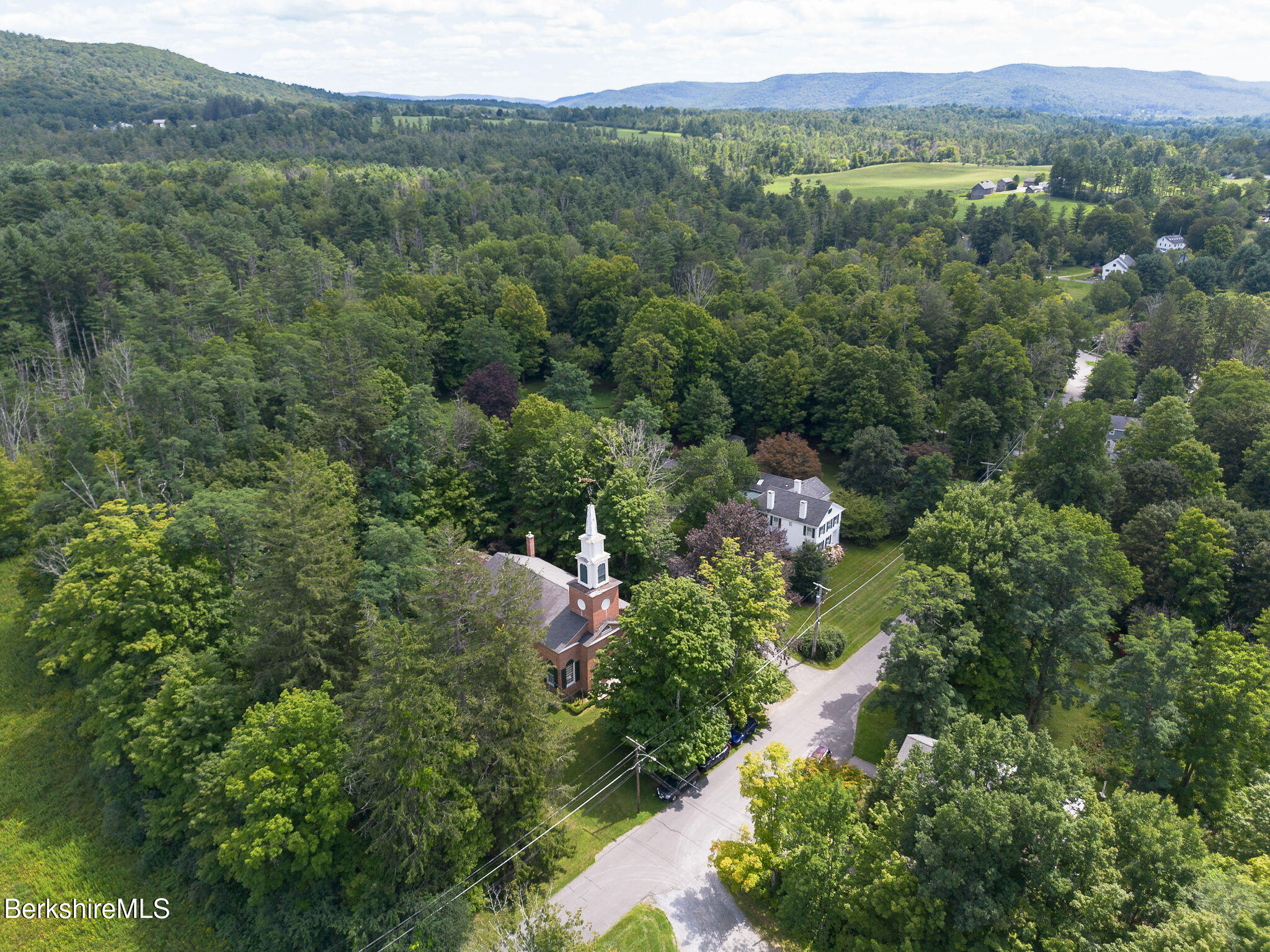 6 Willard Hill Road Stockbridge, MA 01262 - Photo 20 of 23 IMG_0427