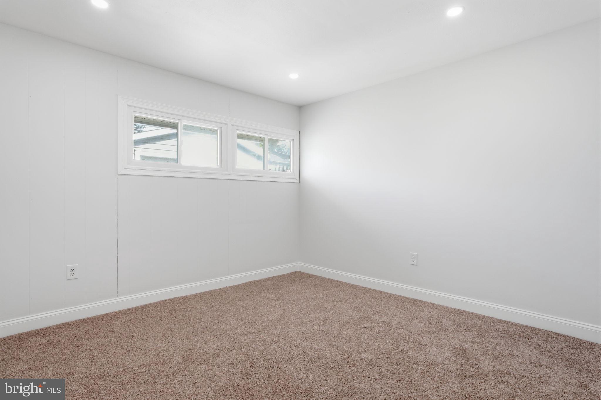 7 Wildflower Road Levittown, PA 19057 - Photo 10 of 21 Gallery Image 10
