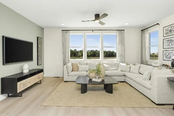 $389,990 | 166 Barton Vlg Boulevard, Lebanon, TN 37090