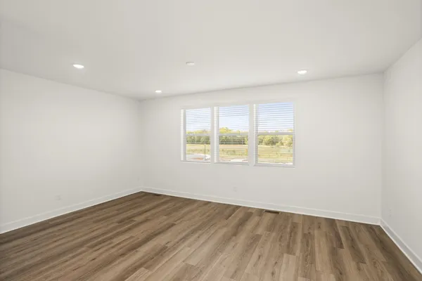 $389,990 | 166 Barton Vlg Boulevard, Lebanon, TN 37090