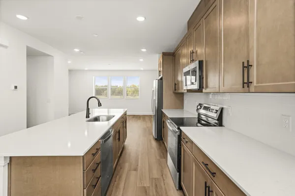 $389,990 | 166 Barton Vlg Boulevard, Lebanon, TN 37090