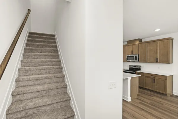 $389,990 | 166 Barton Vlg Boulevard, Lebanon, TN 37090