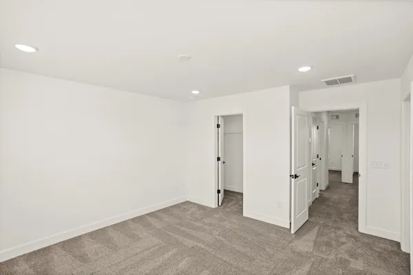 $389,990 | 166 Barton Vlg Boulevard, Lebanon, TN 37090