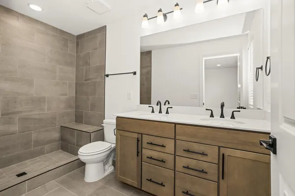 $389,990 | 166 Barton Vlg Boulevard, Lebanon, TN 37090