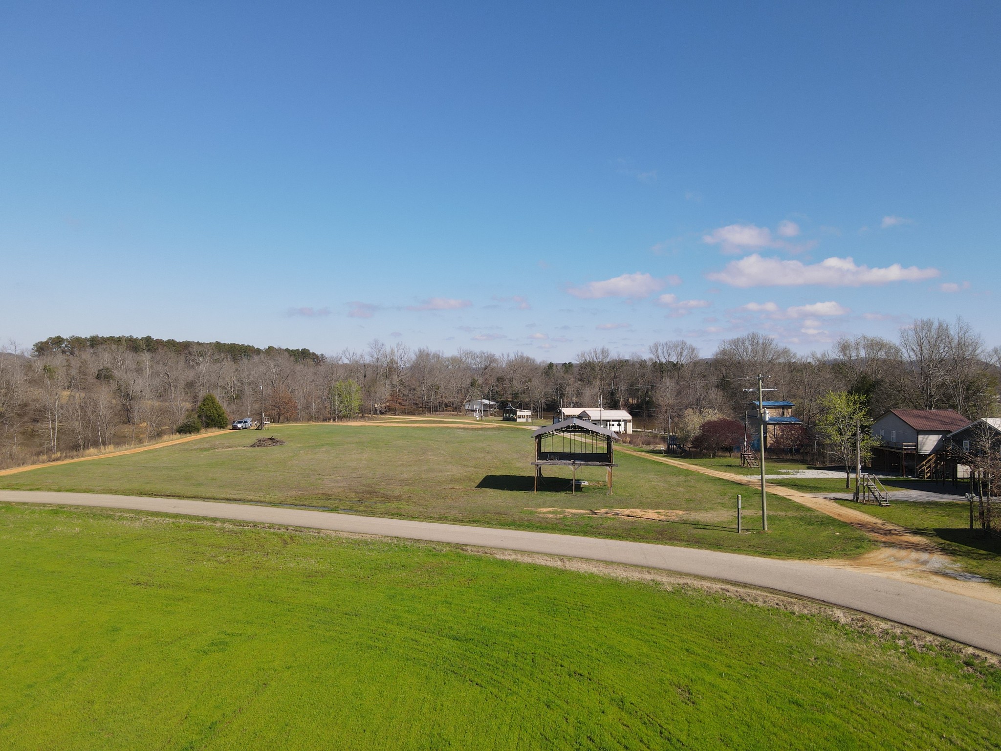 257 Peavy Cove Decaturville, TN 38329 - Photo 6 of 28 Gallery Image 6