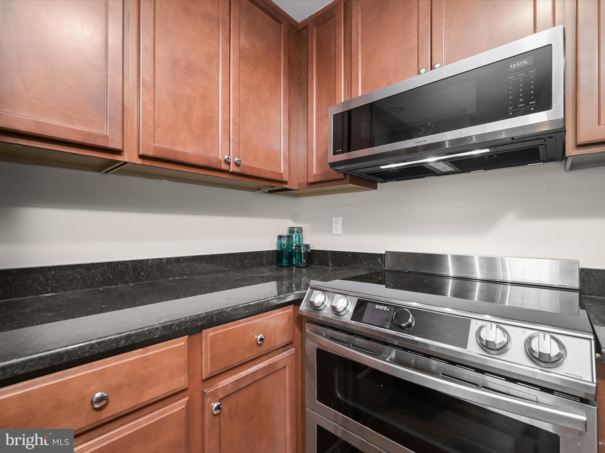 17617 Kohlhoss Road Poolesville, MD 20837 - Photo 15 of 48 a view of appliances and cabinets