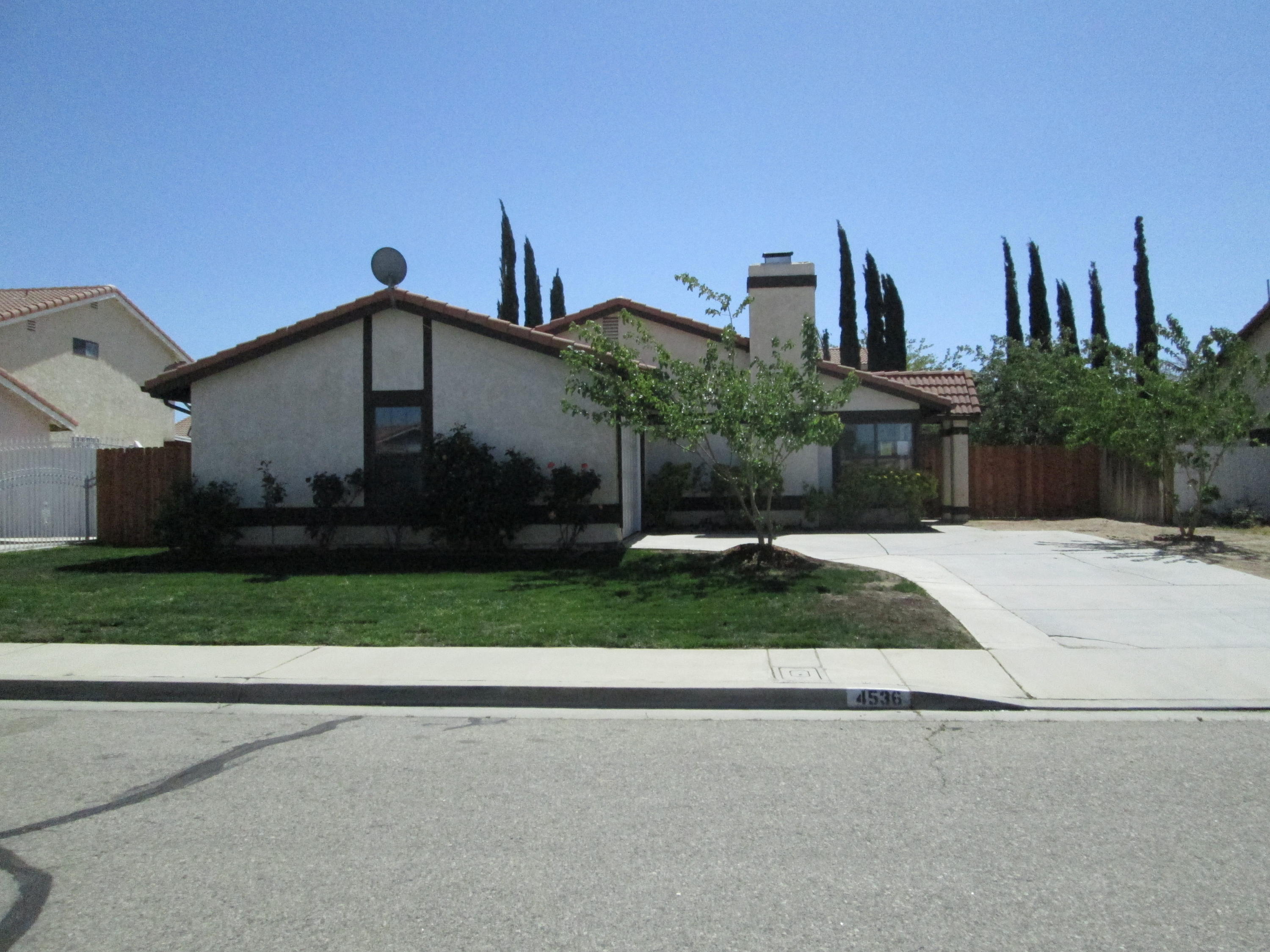 4536 Table Mountain Road Palmdale, CA 93552 - Photo 1 of 28 Primary Photo