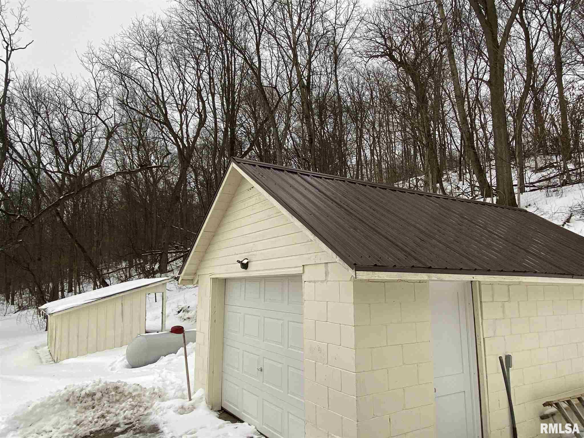 7701 Quarry Road Colona, IL 61241 - Photo 2 of 18 Gallery Image 2
