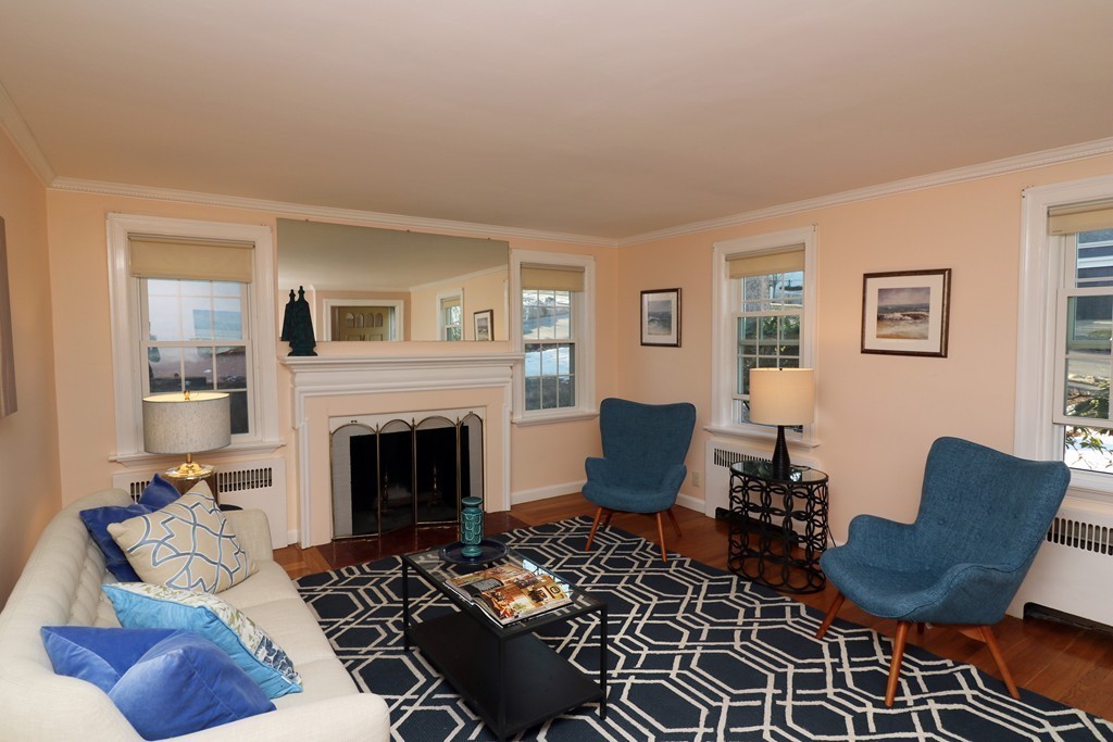 78 Roundwood Road Newton, MA 02464 - Photo 2 of 6