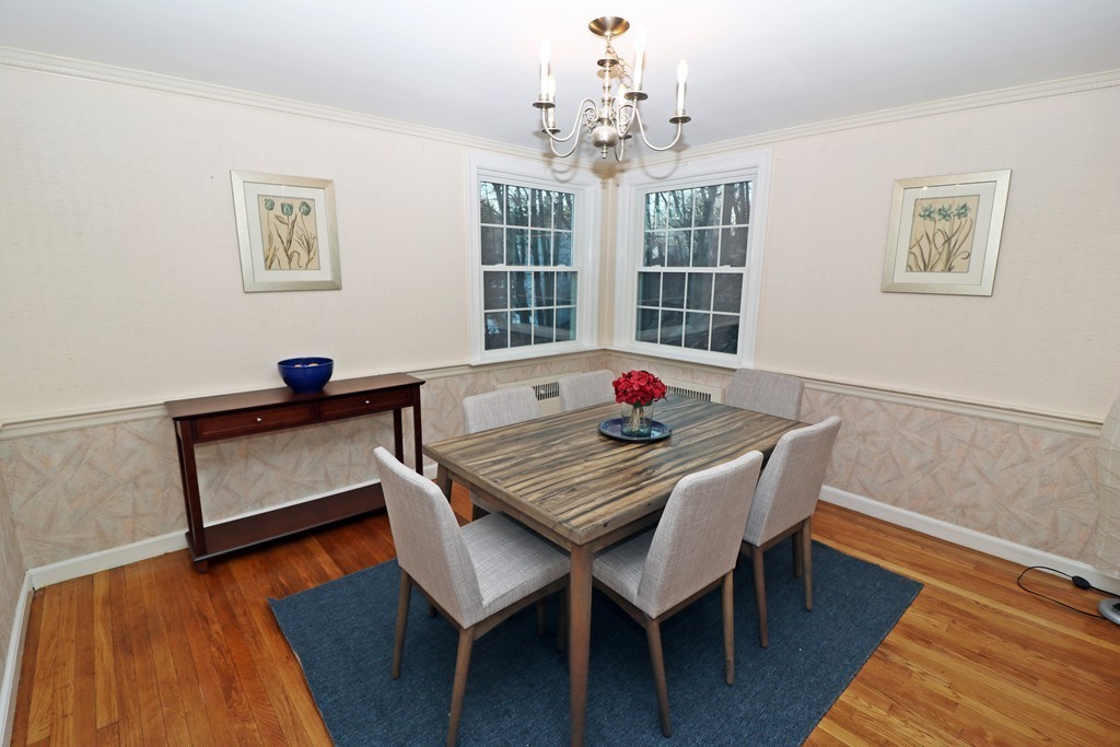 78 Roundwood Road Newton, MA 02464 - Photo 3 of 6