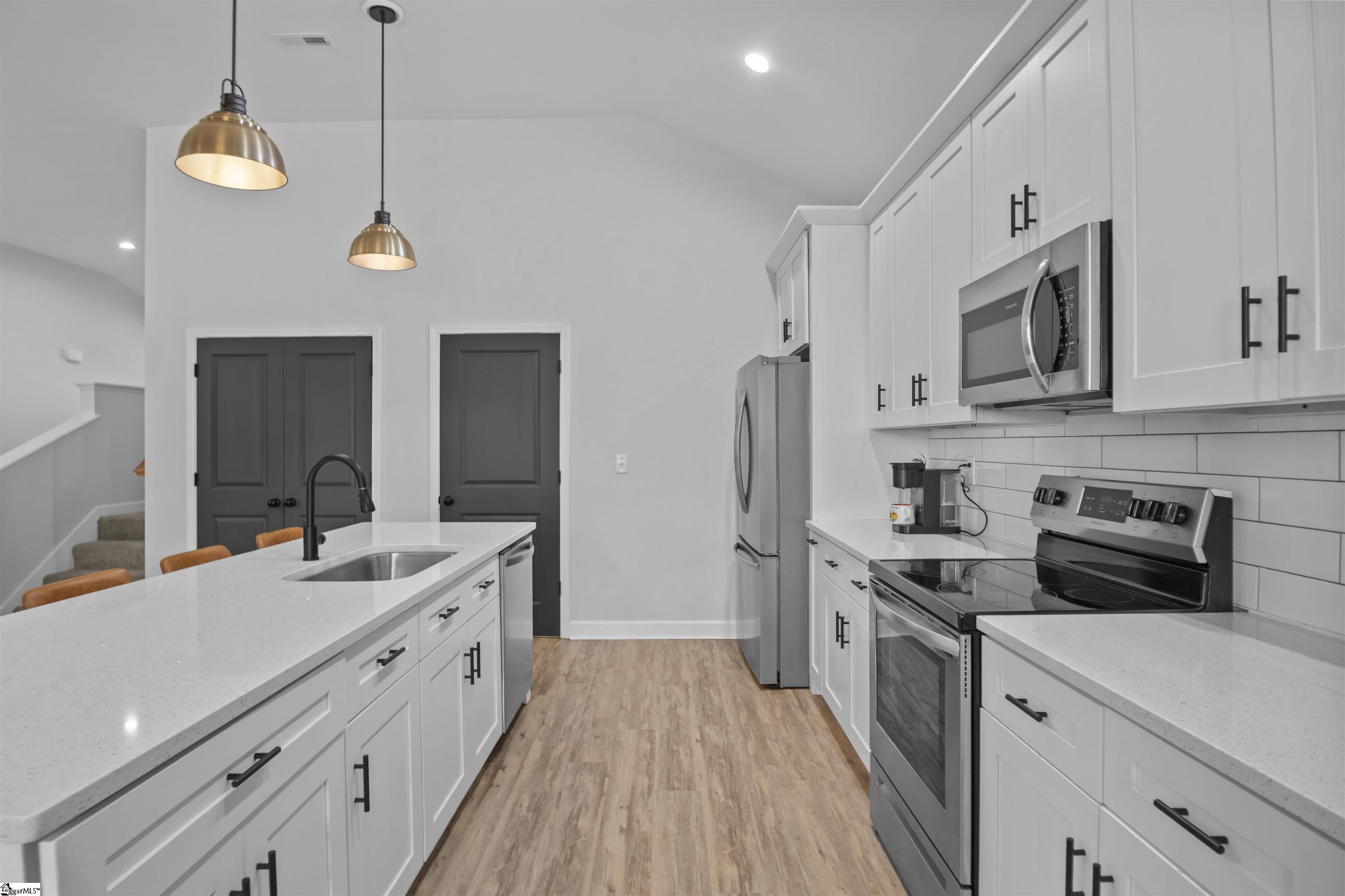 102 George Williams Drive Easley, SC 29640 - Photo 3 of 44