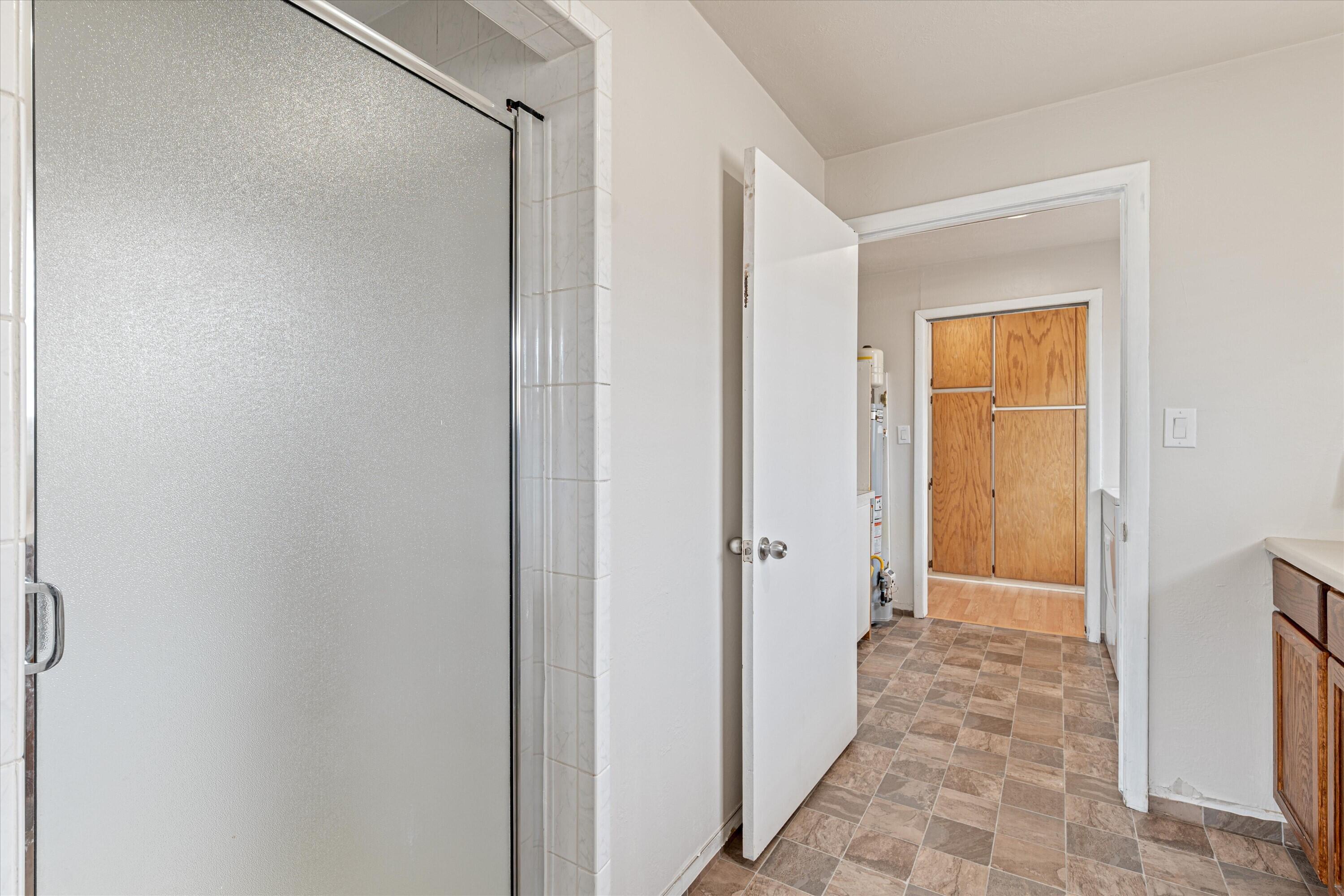 1649 West State Street Hurricane, UT 84737 - Photo 27 of 94 28 Unit A Primary Bed Bath