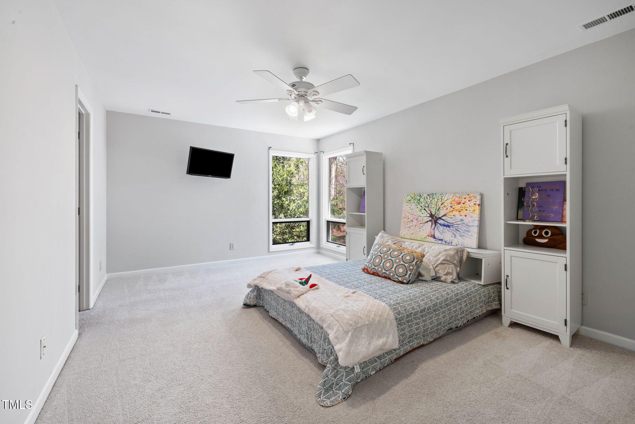7917 Holly Springs Road Raleigh, NC 27606 - Photo 24 of 36 58-web-or-mls-7K5A1917