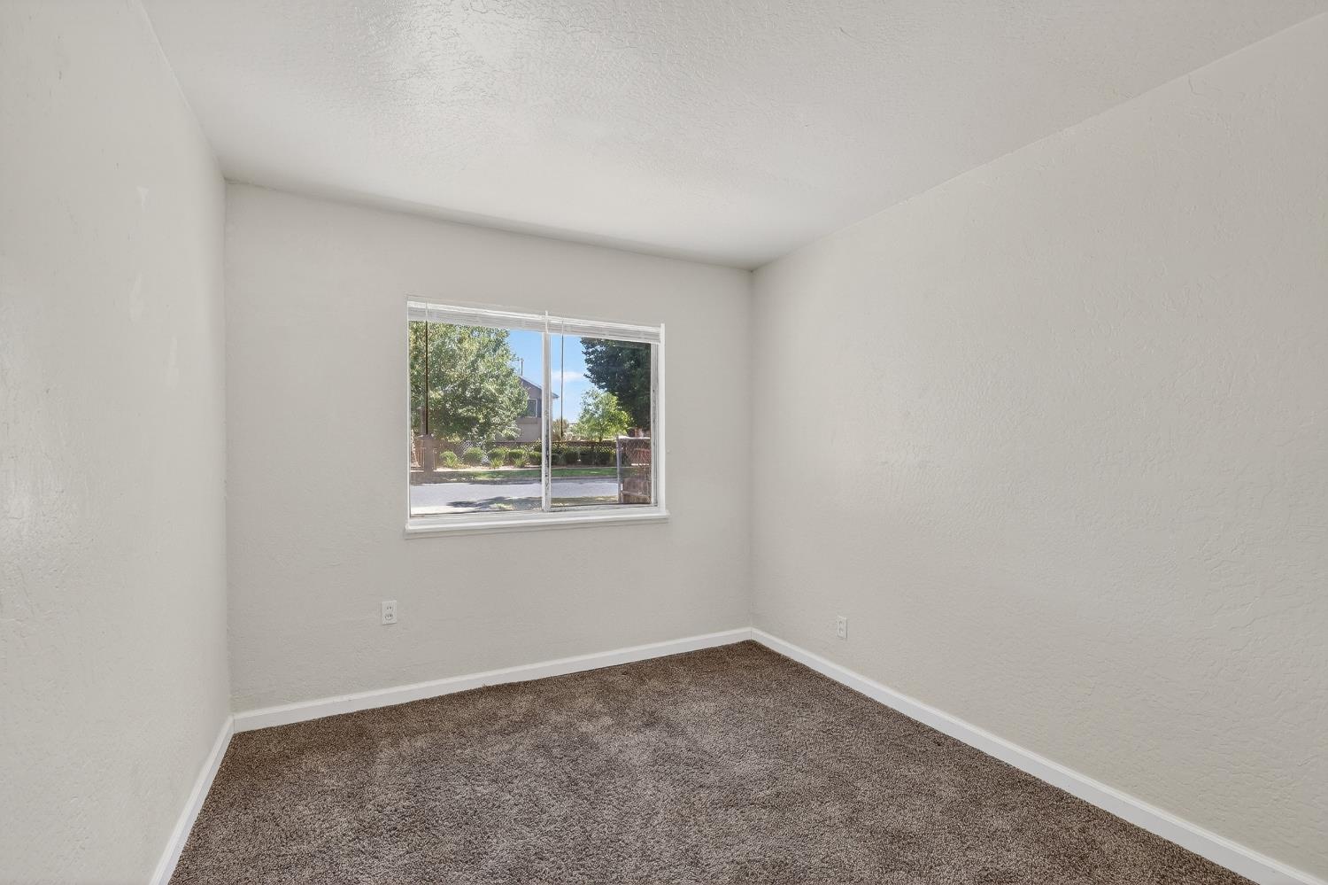 520 West 9th Street Merced, CA 95341 - Photo 22 of 43