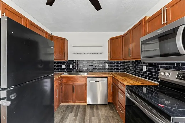 $240,000 | 838 North 83rd Terrace, Kansas City, KS 66112