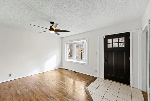 $240,000 | 838 North 83rd Terrace, Kansas City, KS 66112