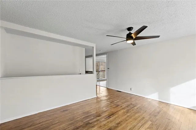 $240,000 | 838 North 83rd Terrace, Kansas City, KS 66112