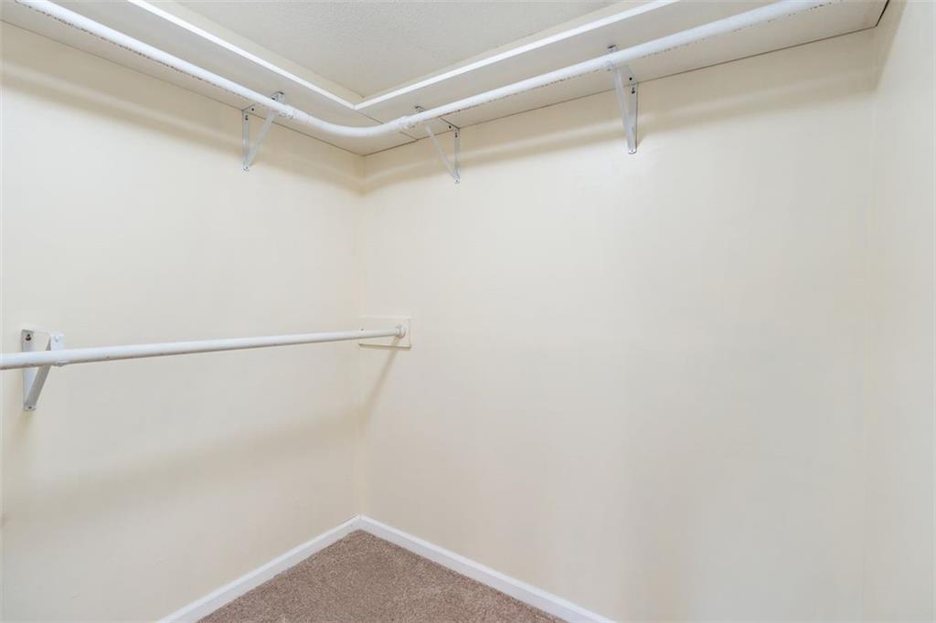 9540 Valley Road Pittsburgh, PA 15237 - Photo 15 of 27 Gallery Image 15