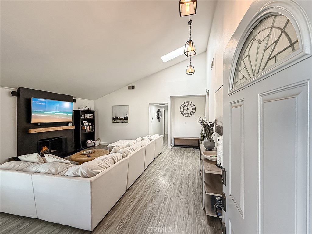 184 Pepper Road Newbury Park, CA 91320 - Photo 7 of 43