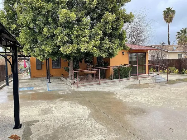 a view of a outdoor space