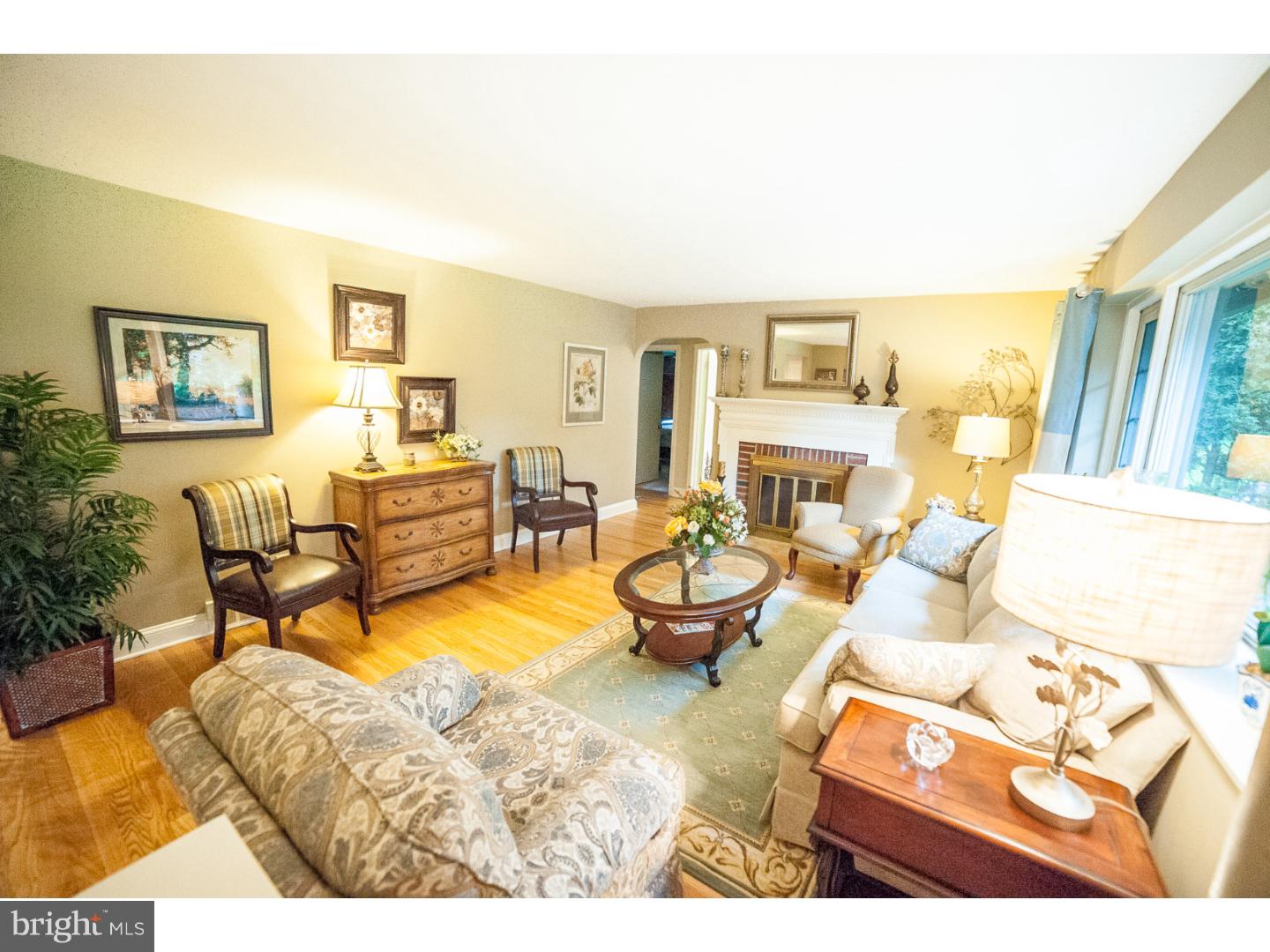 343 Marple Road Broomall, PA 19008 - Photo 2 of 21 Gallery Image 2
