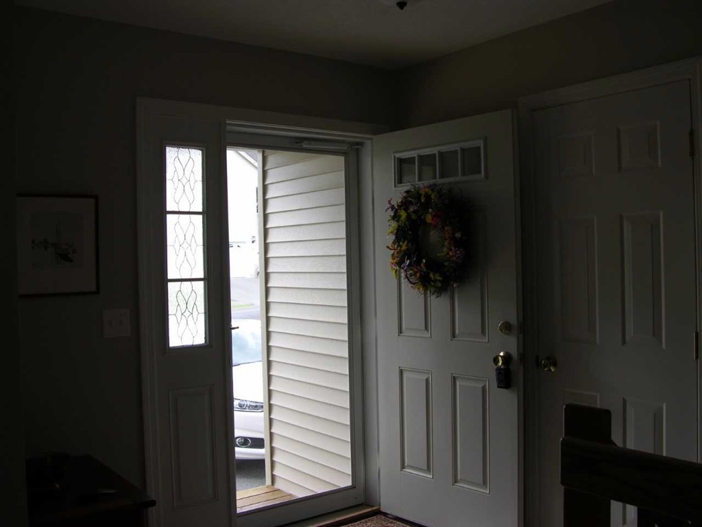 31 Hall Road, Unit 31 Fremont, NH 03044 - Photo 3 of 26