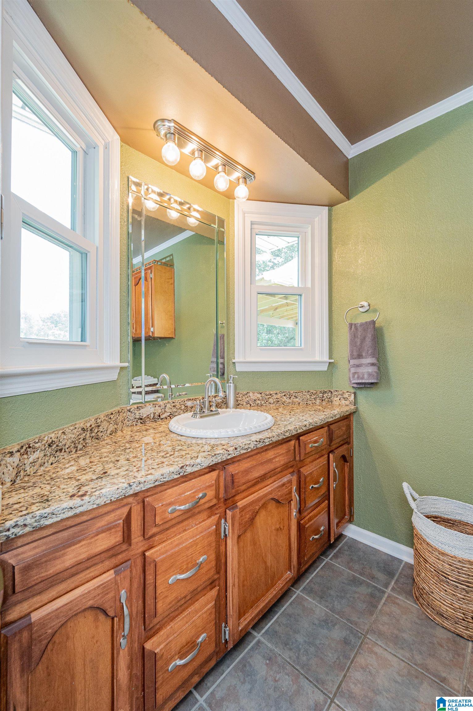 100 Hickory Street Alabaster, AL 35114 - Photo 22 of 48