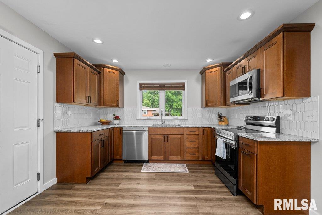 2916 36th Street Moline, IL 61265 - Photo 18 of 56 Gallery Image 18