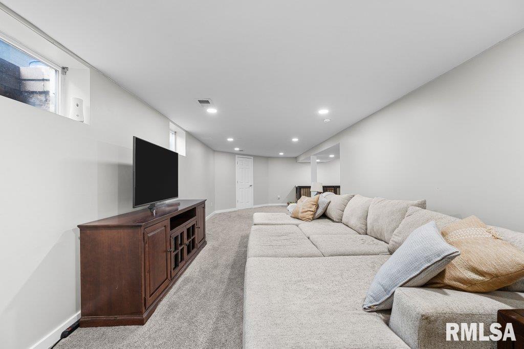 2916 36th Street Moline, IL 61265 - Photo 30 of 56 Gallery Image 30