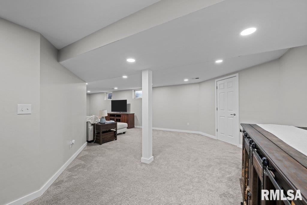 2916 36th Street Moline, IL 61265 - Photo 32 of 56 Gallery Image 32
