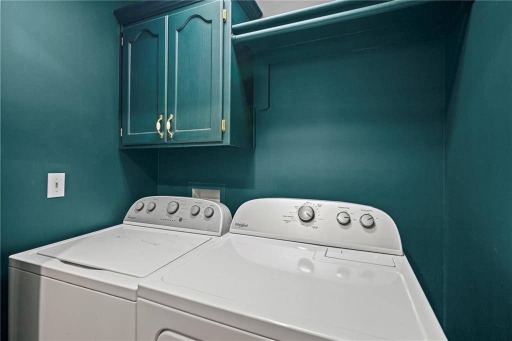 727 Country Lane Raymore, MO 64083 - Photo 13 of 18