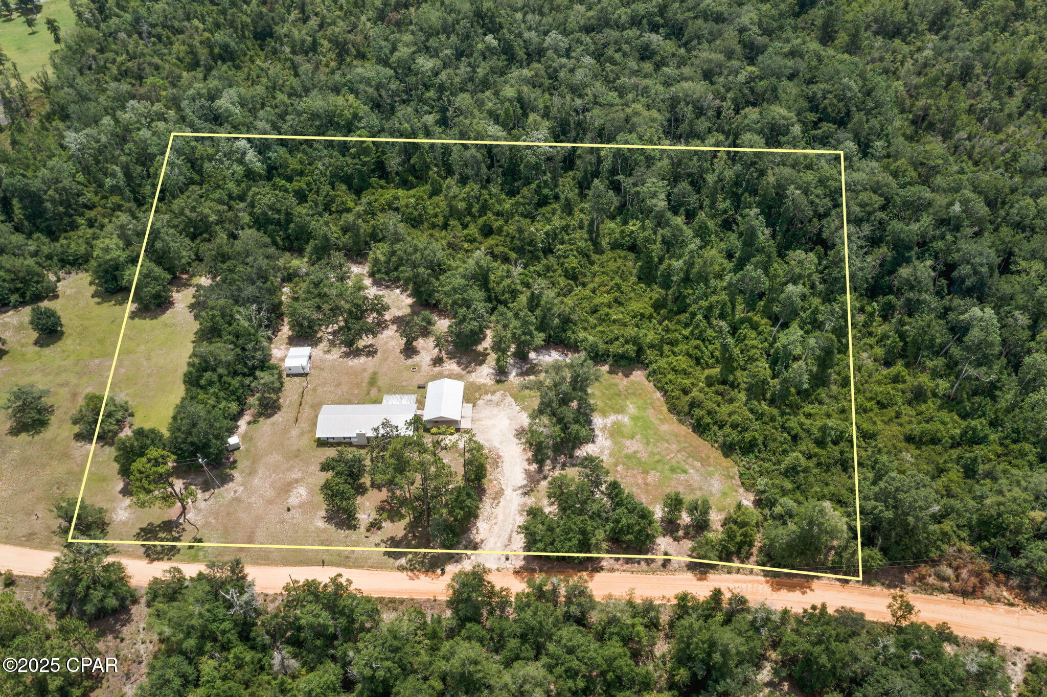 2259 Jewel Road Alford, FL 32420 - Photo 2 of 43 Gallery Image 2
