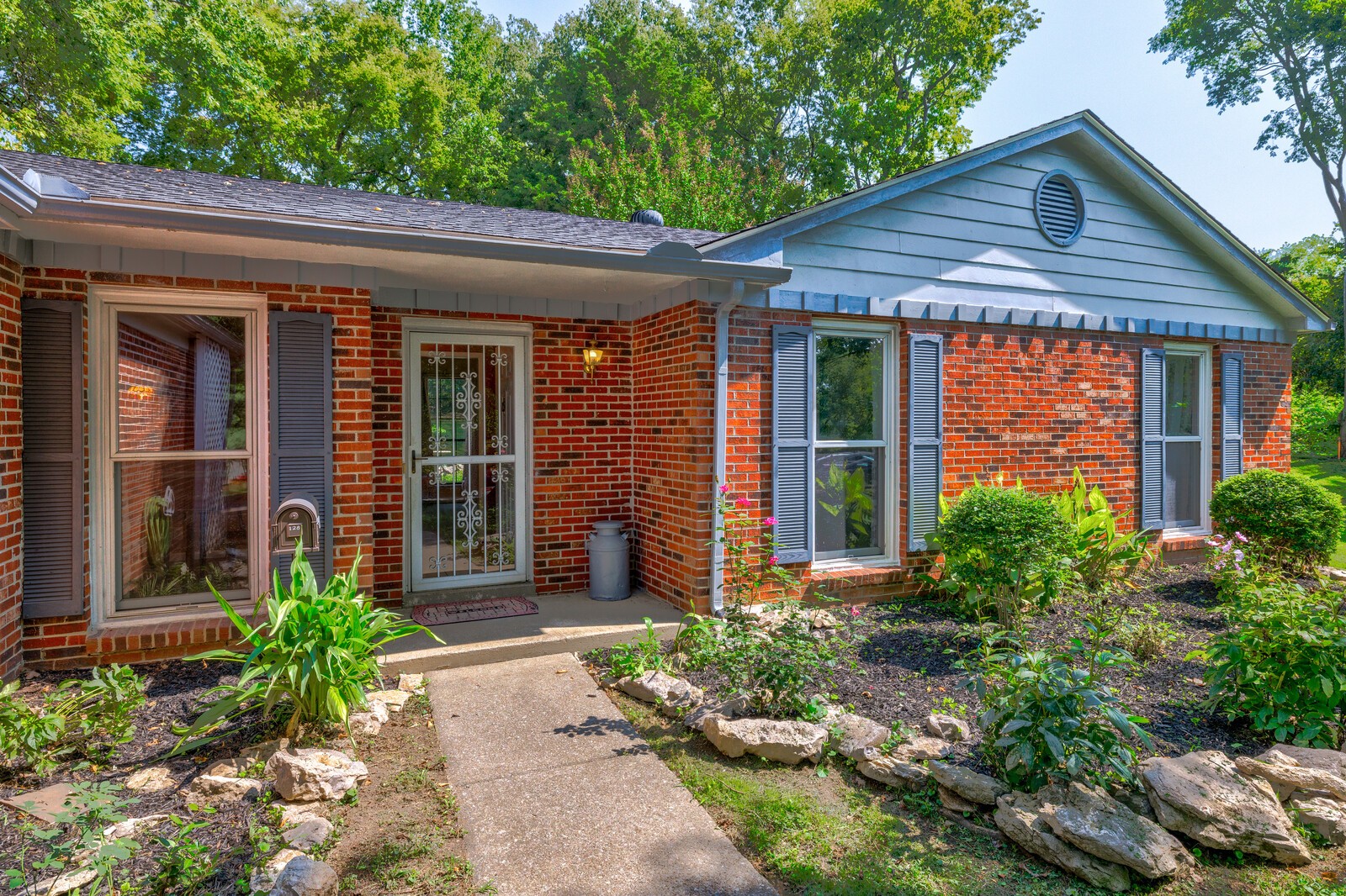 128 Ridgemont Place Franklin, TN 37064 - Photo 1 of 44 Gallery Image 1