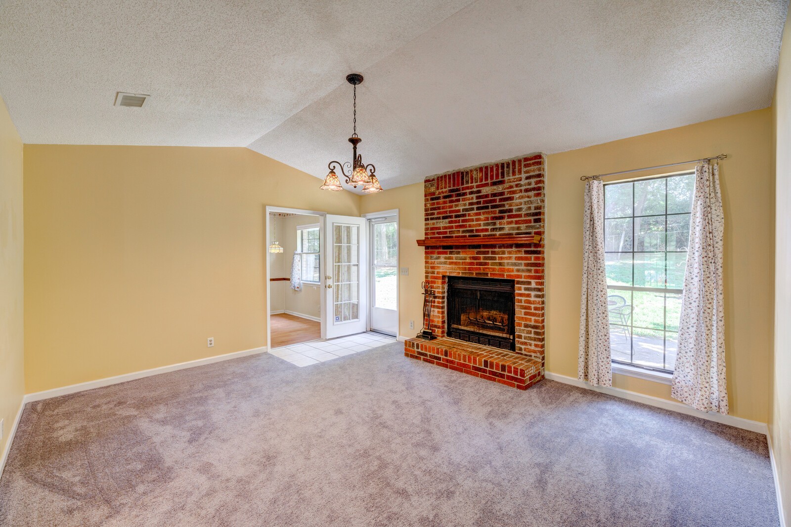 128 Ridgemont Place Franklin, TN 37064 - Photo 8 of 44 Gallery Image 8