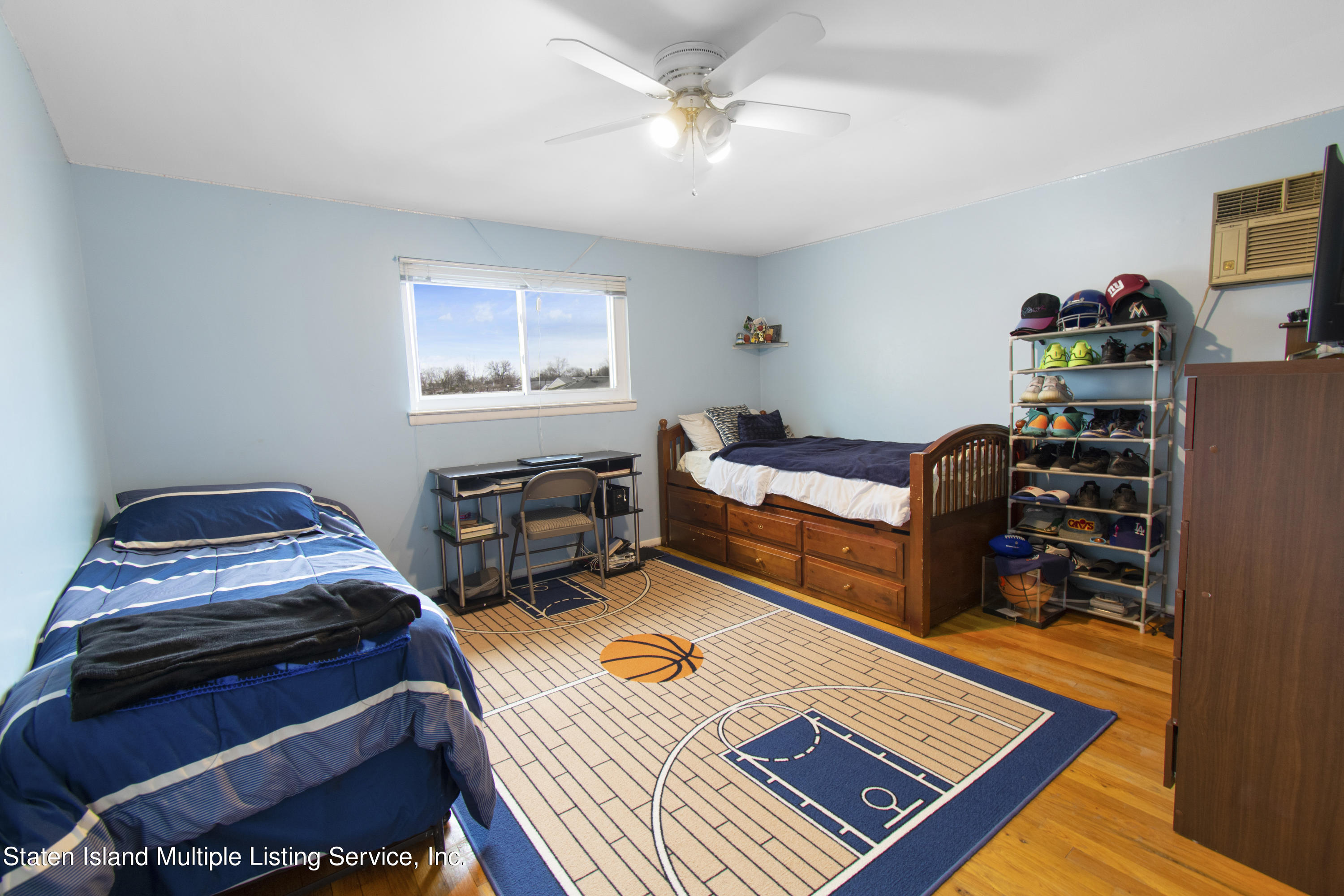 953 Willowbrook Road Staten Island, NY 10314 - Photo 23 of 31 DSC_5805