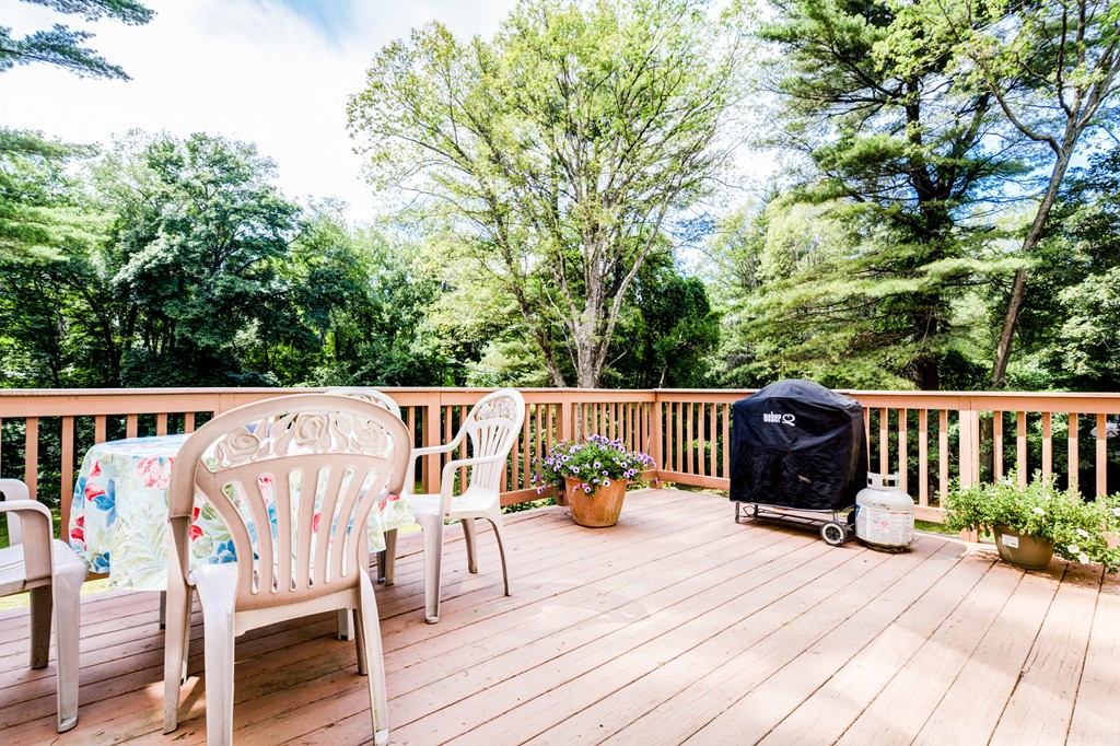 61 Warren Road Ashland, MA 01721 - Photo 11 of 30 Gallery Image 11