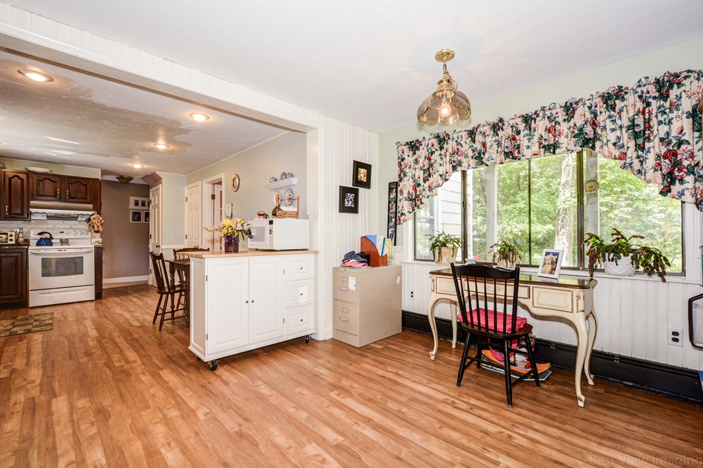 61 Warren Road Ashland, MA 01721 - Photo 14 of 30 Gallery Image 14