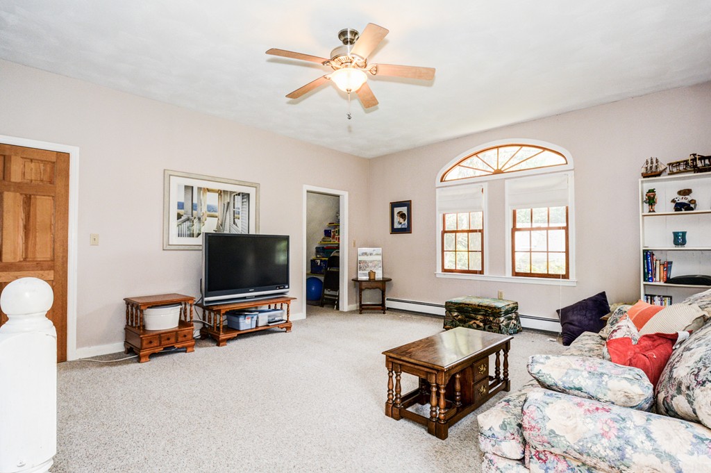 61 Warren Road Ashland, MA 01721 - Photo 17 of 30 Gallery Image 17