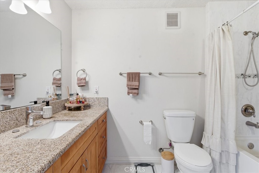 44 Fallbrook Irvine, CA 92604 - Photo 17 of 28
