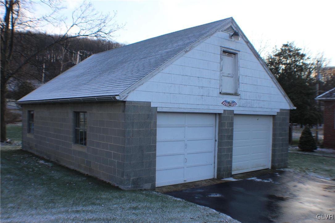 3297 Old Post Road Slatington, PA 18080 - Photo 5 of 16 Gallery Image 5
