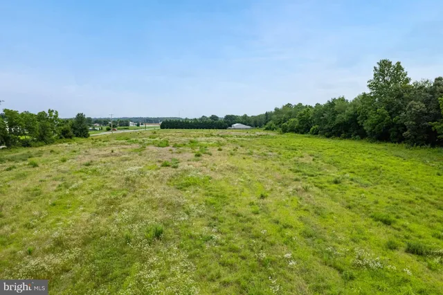 $355,000 | 555 Woodstown Road, Swedesboro, NJ 08085