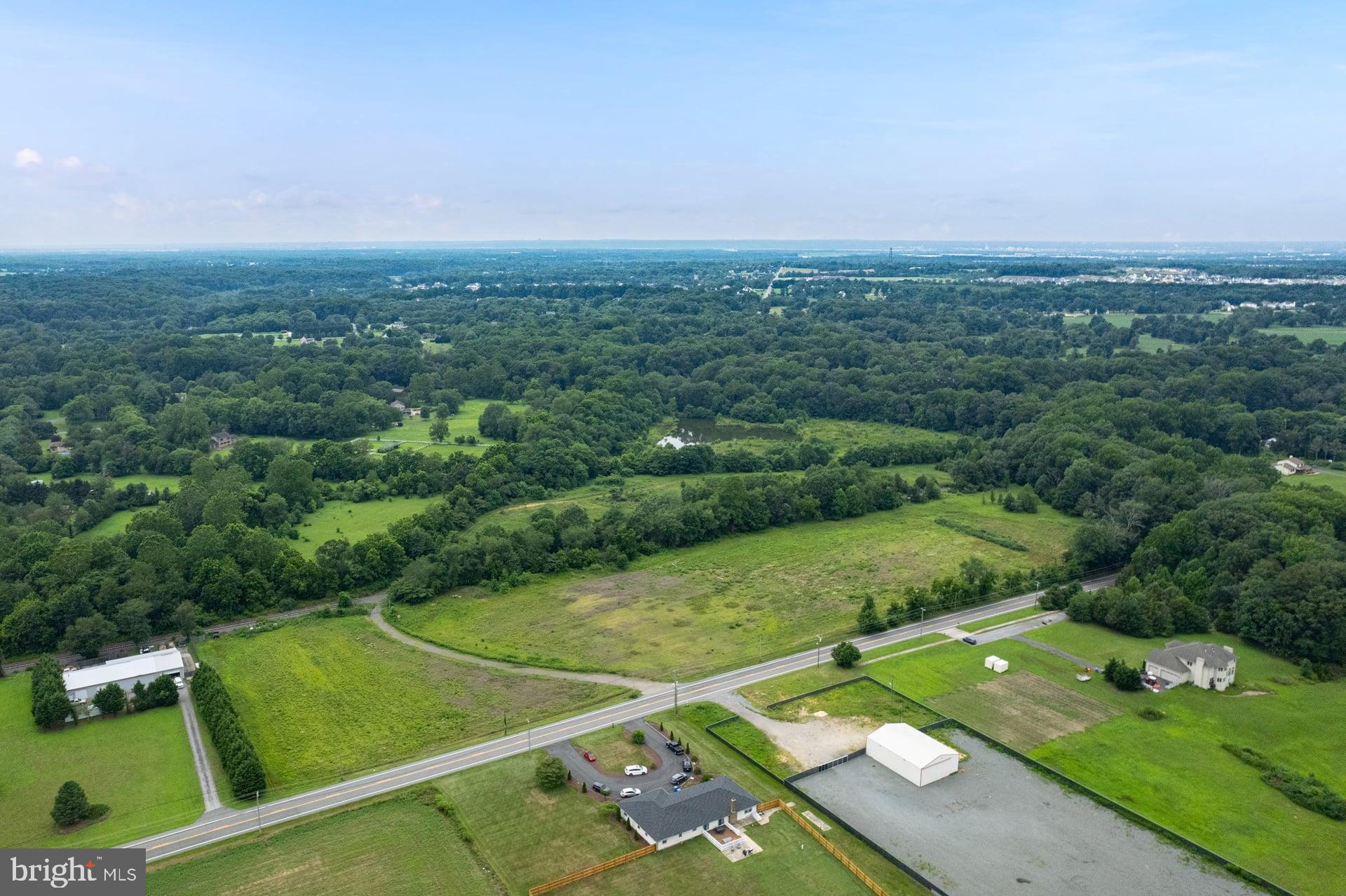 555 Woodstown Road Swedesboro, NJ 08085 - Photo 7 of 19 a view of a tennis court
