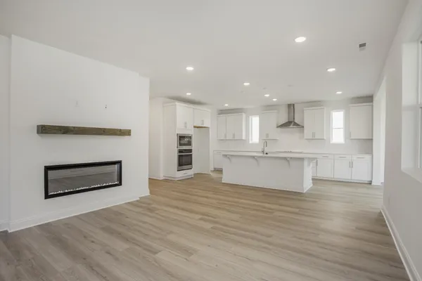 $489,990 | 2368 Williamsport Landing, Columbia, TN 38401