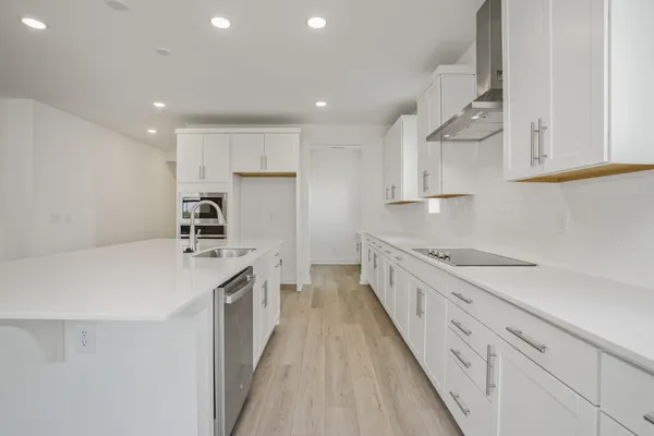 $489,990 | 2368 Williamsport Landing, Columbia, TN 38401