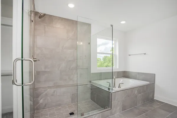 $489,990 | 2368 Williamsport Landing, Columbia, TN 38401