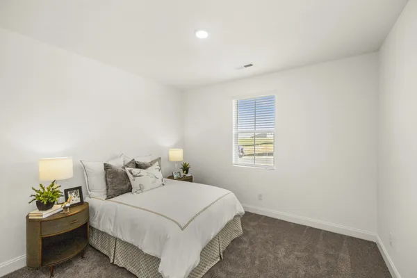 $489,990 | 2368 Williamsport Landing, Columbia, TN 38401