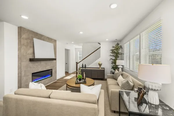 $489,990 | 2368 Williamsport Landing, Columbia, TN 38401