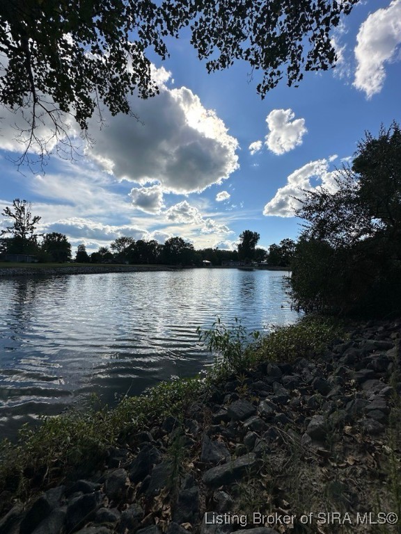 2207 West Robin Road Scottsburg, IN 47170 - Photo 7 of 80 Lake Property!