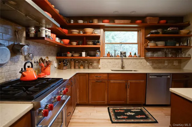 $835,000 | 149 Craigie Clair Road, Livingston Manor, NY 12758